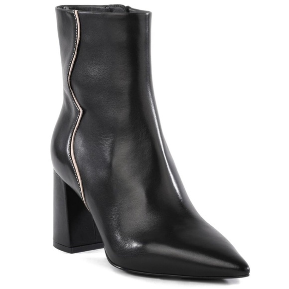 Seychelles Shoes - Seychelles Women's Broken Promises Ankle Boot Black. Size 10